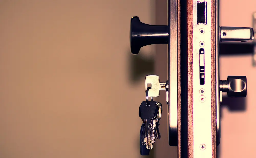 Top 6 Boîte à Clés Airbnb 2026 : Guide Sécurité & Autonomie